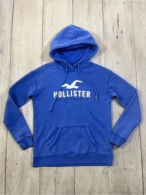 Hollister Women’s Blue Pullover Hoodie Y2K Size M